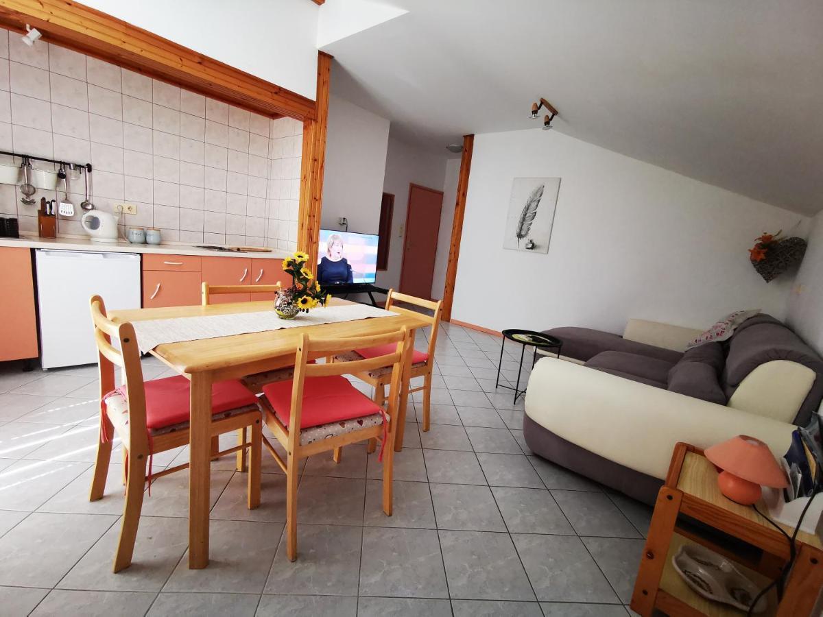 Boutique Apartments Julija Vodice Eksteriør bilde