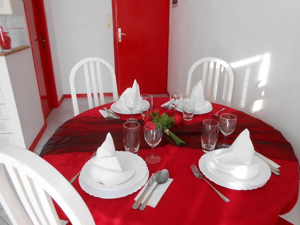 Boutique Apartments Julija Vodice Rom bilde