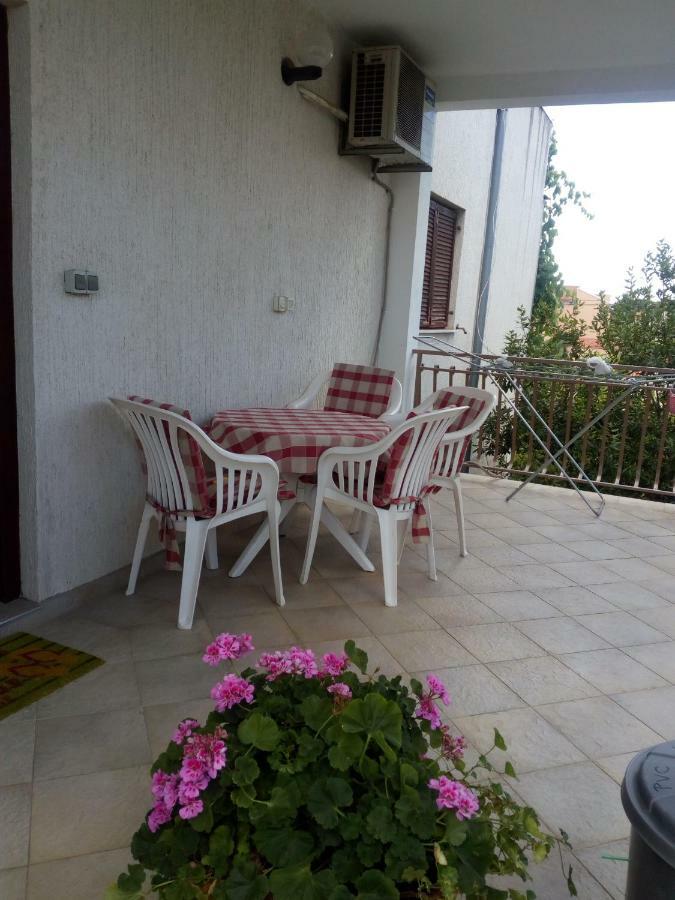 Boutique Apartments Julija Vodice Eksteriør bilde